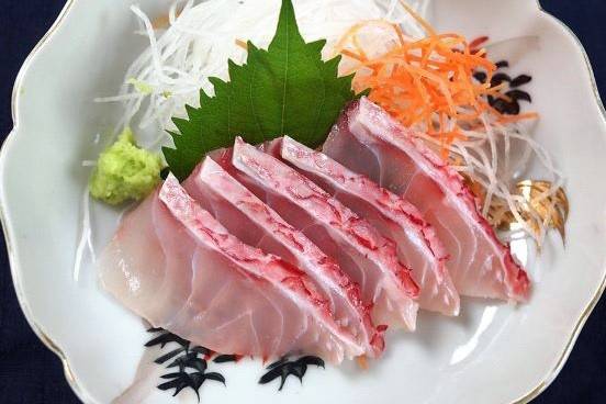 꼬리돔